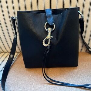 Black Cross Body Leather Bag